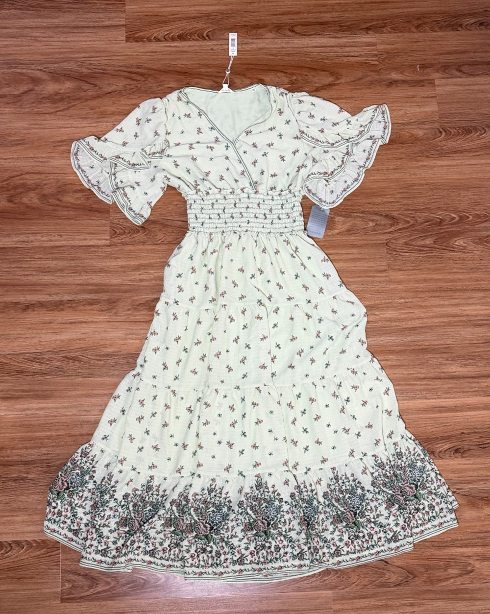 Max Studio Light Green Floral V-Neck Flutter Sleeve Smocked Maxi Dress - Size L
